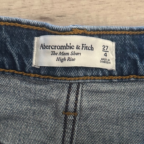 A&F High Rise Mom Short - Picture 4 of 4